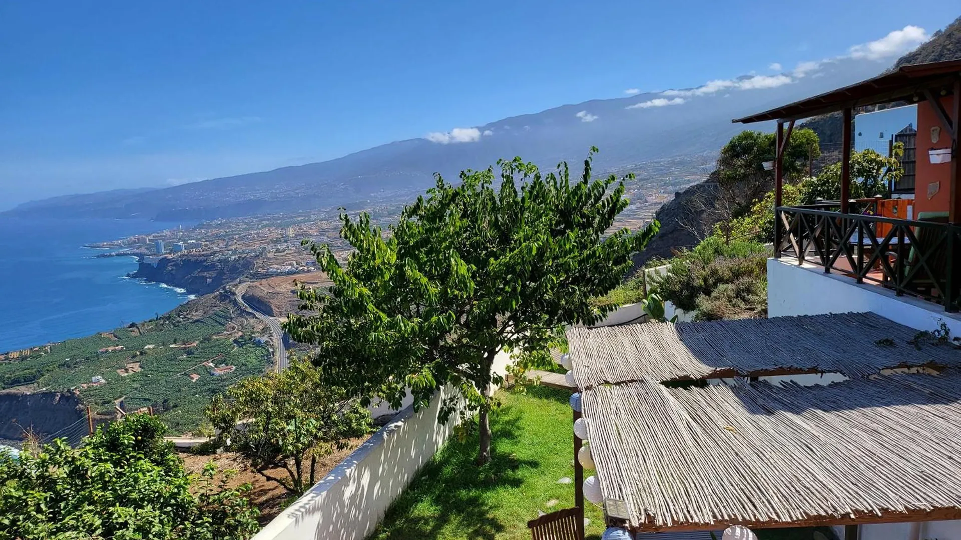 Casas En Finca Ecologica La Espiral, Naturaleza, Calma Y Vistas Al Mar, Icod el Alto Holiday home